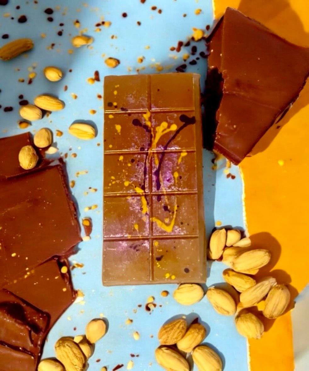 Chocolate, Dubai Chocolates, Pistachio chocolate, Knafeh Chocolate Bar, Knafeh, Kunafa, Dubai Chocolate, Pistachio , Peanut Butter , Peanut Butter Chocolate